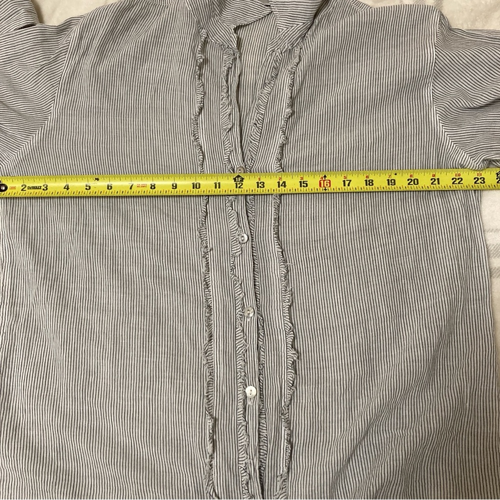 Chico's Blouse Ruffle Striped Button Up Shirt Blue White Long Sleeve Sz 3 Cotton - Picture 7 of 16